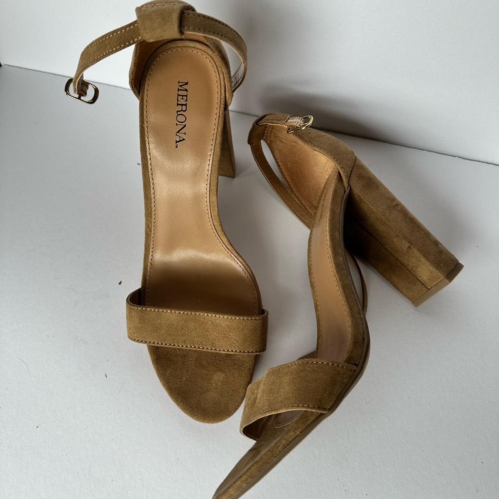 Merona suede heels